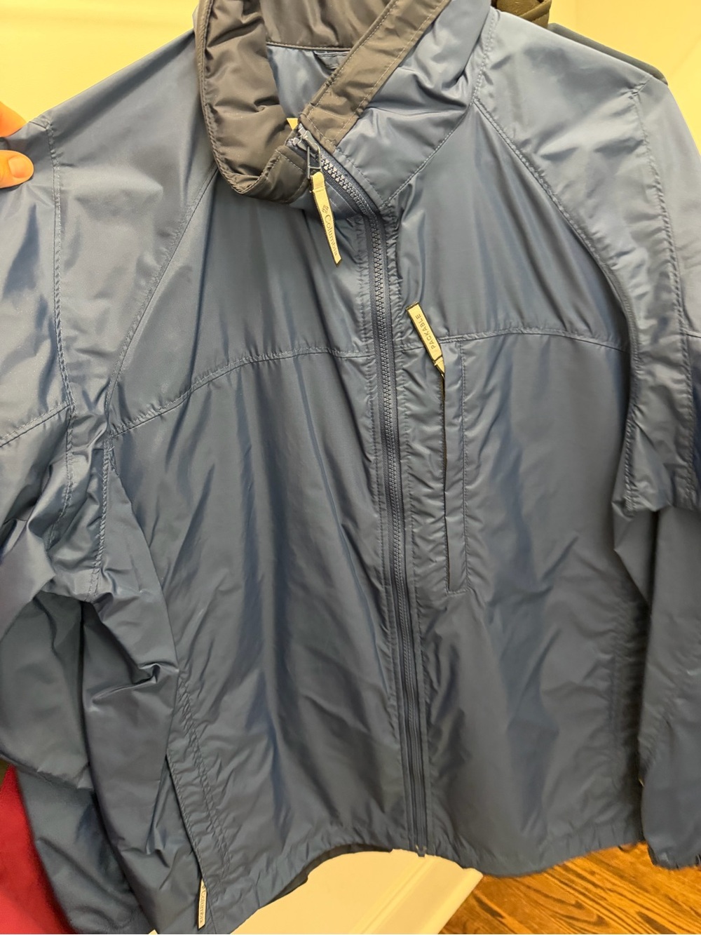 M - Men's Columbia Lightweight Blue Windbreaker Jacket